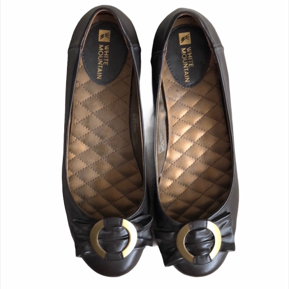 Brown flat ballerinas size 8.5